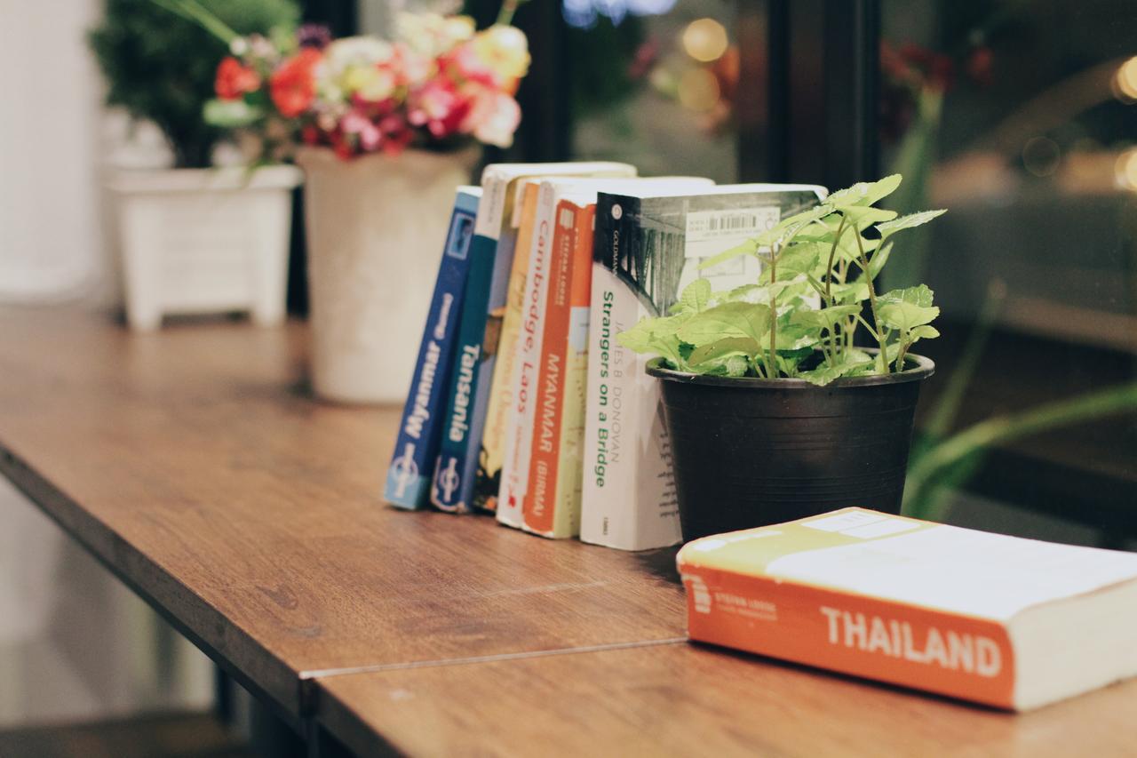 Mint Hostel Bangkok Bagian luar foto
